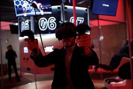 Facebook欲更名为元宇宙公司是追热点?他们可能已经准备了7年_FACE:BOOK